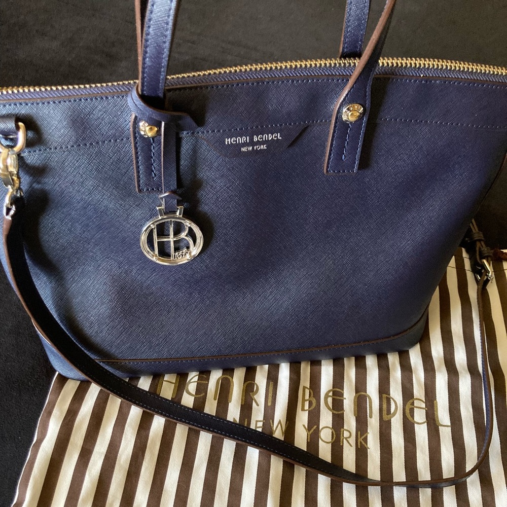 Henri Bendel designer crossbody. Reposh only used twice smoke and pet free home